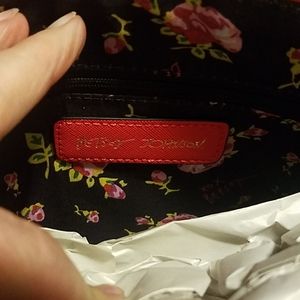 Betsey Johnson Bags - Betsey Johnson bow dome bag red NWT Betsey Johnson Bags - Betsey Johnson bow dome bag red NWT